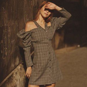 Quaint - Grey Dress